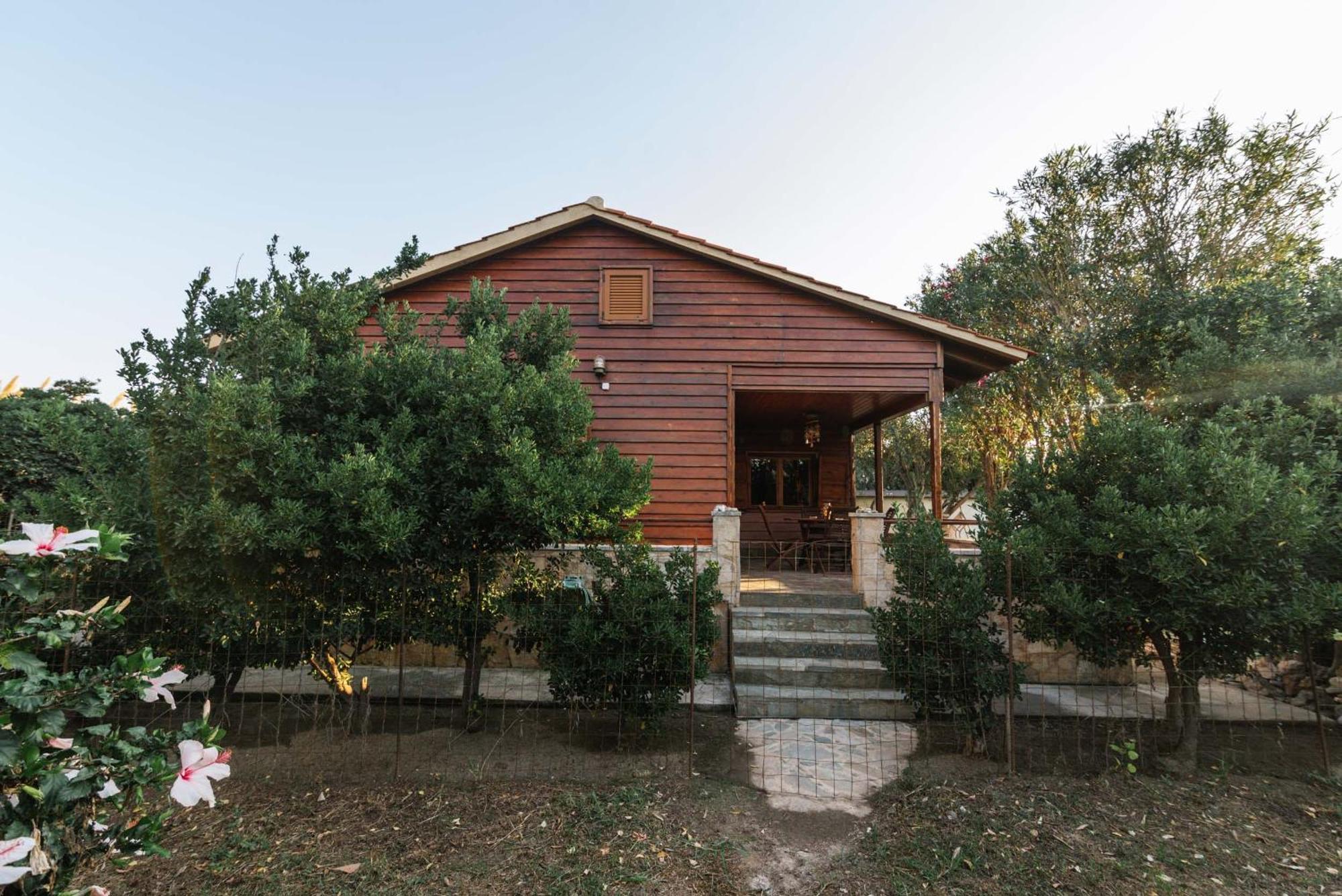 Wooden Beach House Villa Gerani  Dış mekan fotoğraf