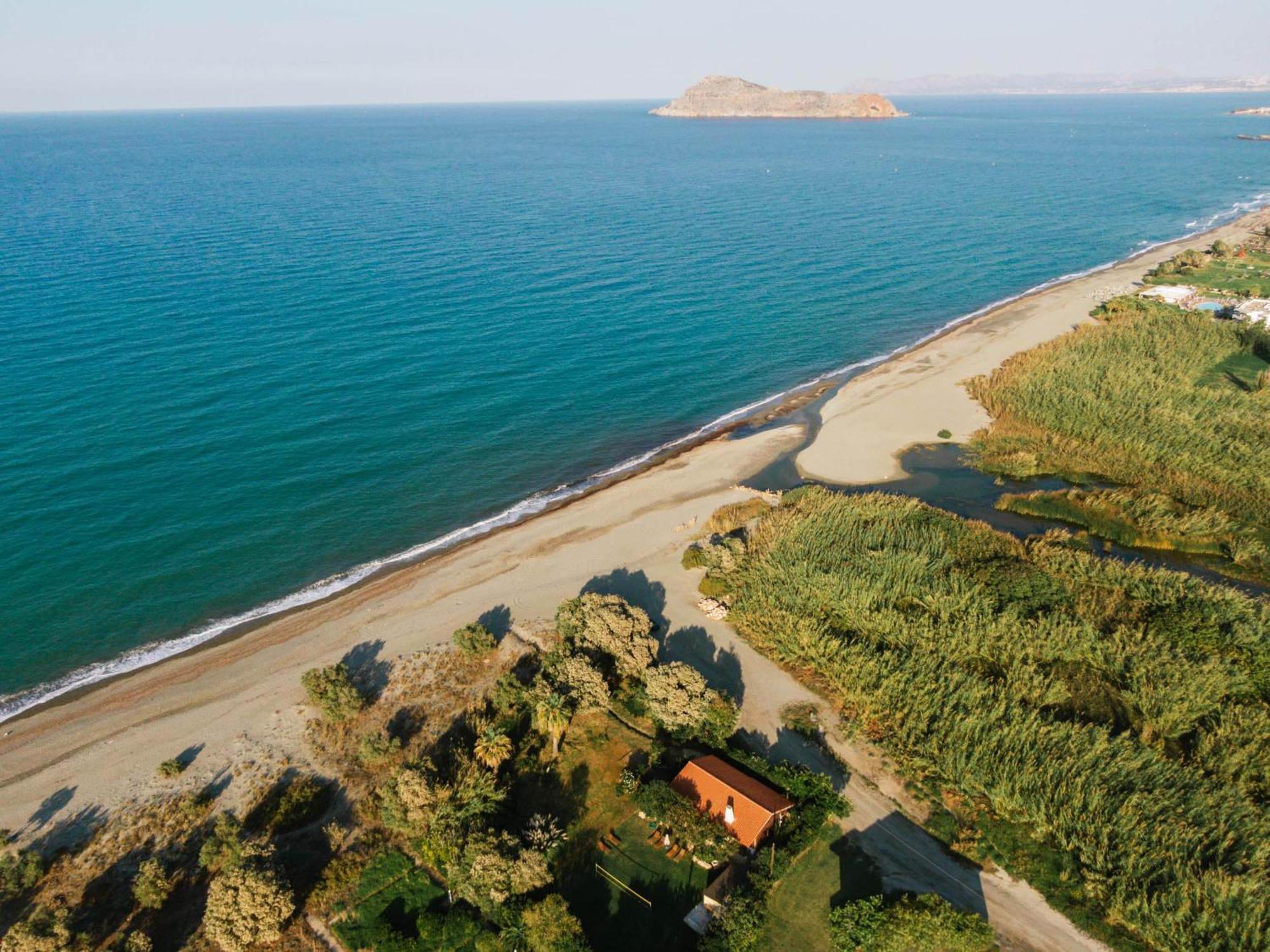 Wooden Beach House Gerani  Dış mekan fotoğraf