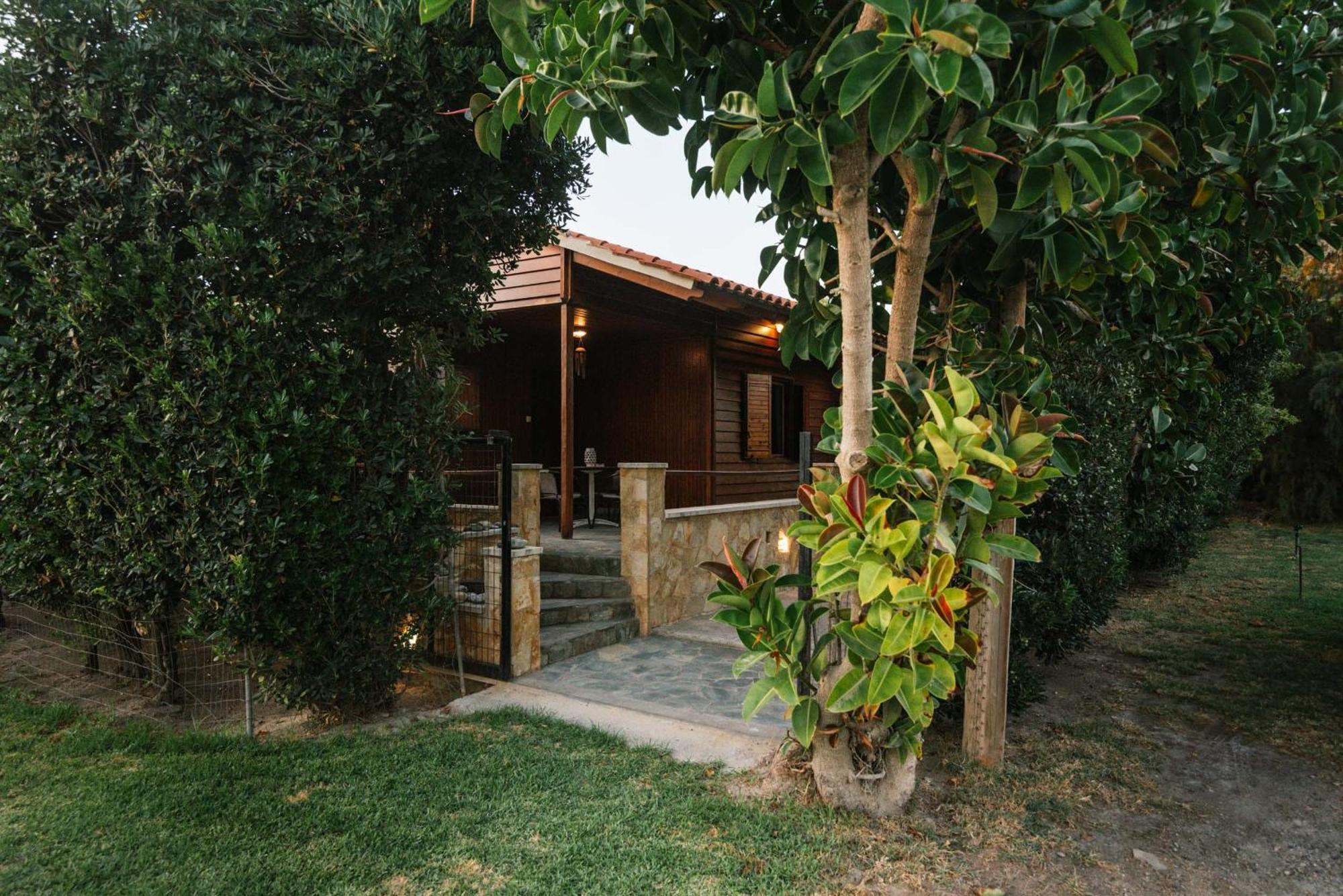 Wooden Beach House Villa Gerani  Dış mekan fotoğraf