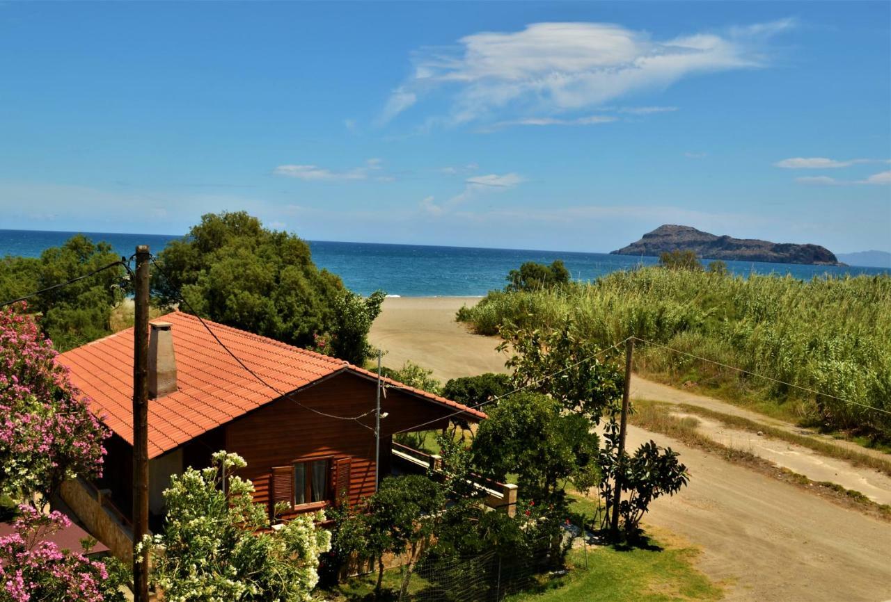 Wooden Beach House Villa Gerani  Dış mekan fotoğraf